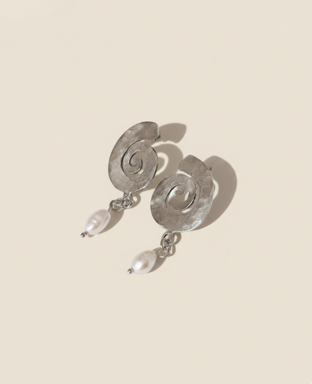 Hammered Spiral Küpe